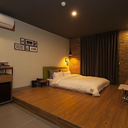 Hotel Gray Changwon Exterior photo