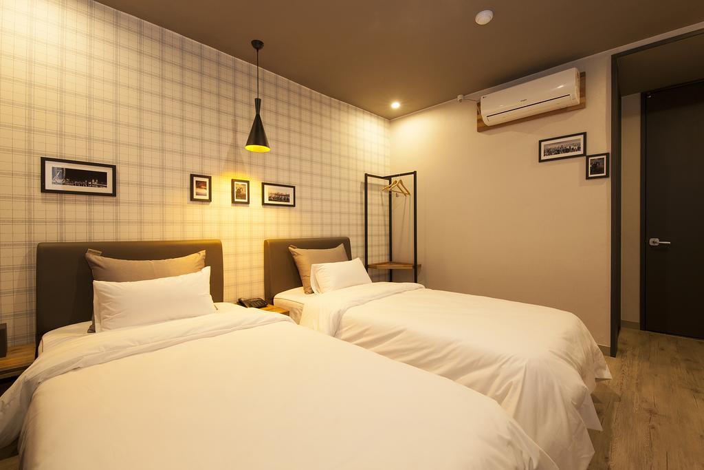 Hotel Gray Changwon Exterior photo